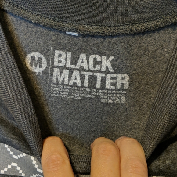 Brand New Kitty Love Gray Sweatshirt - Picture 3 of 3